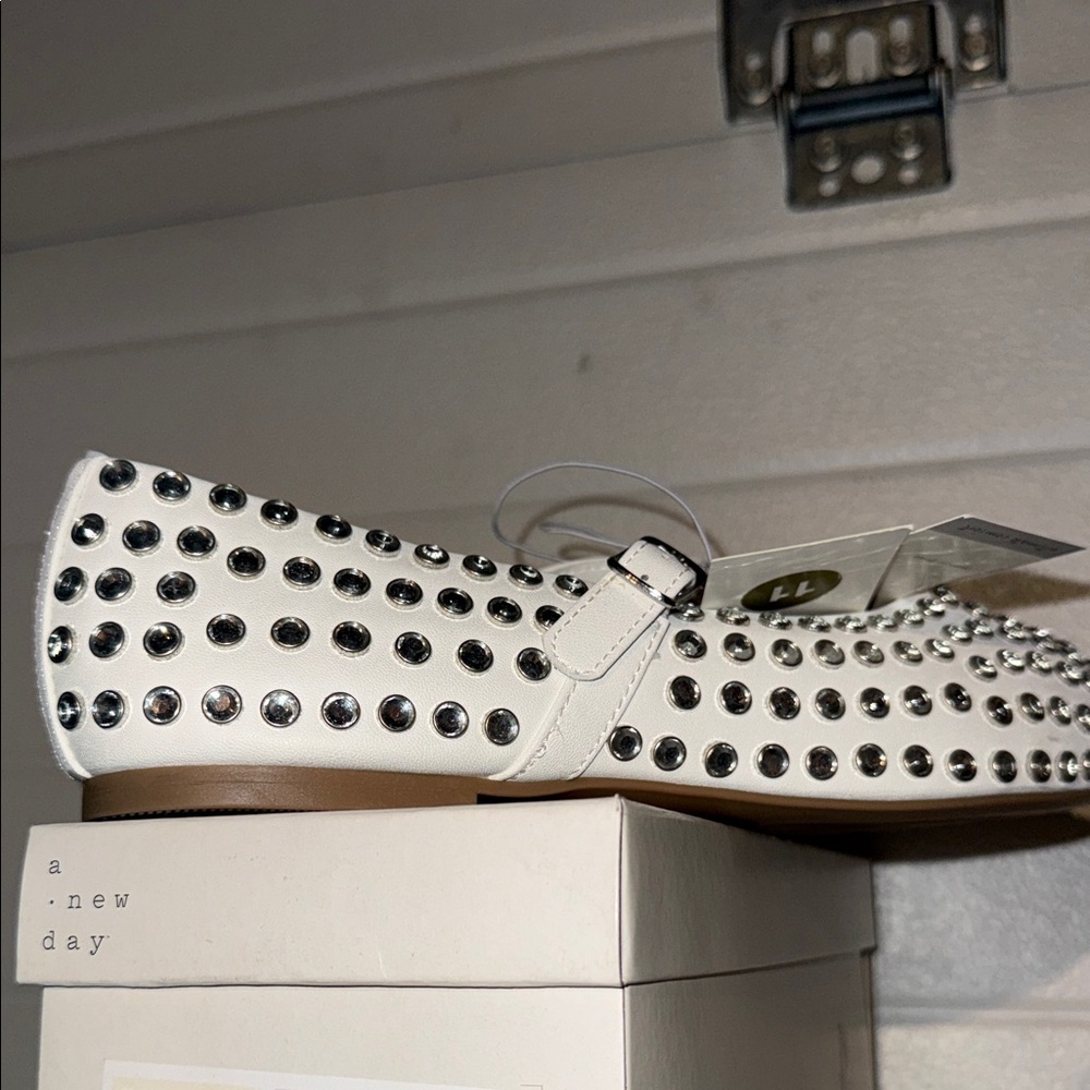 A New Day White Studded Flats - Picture 5 of 6